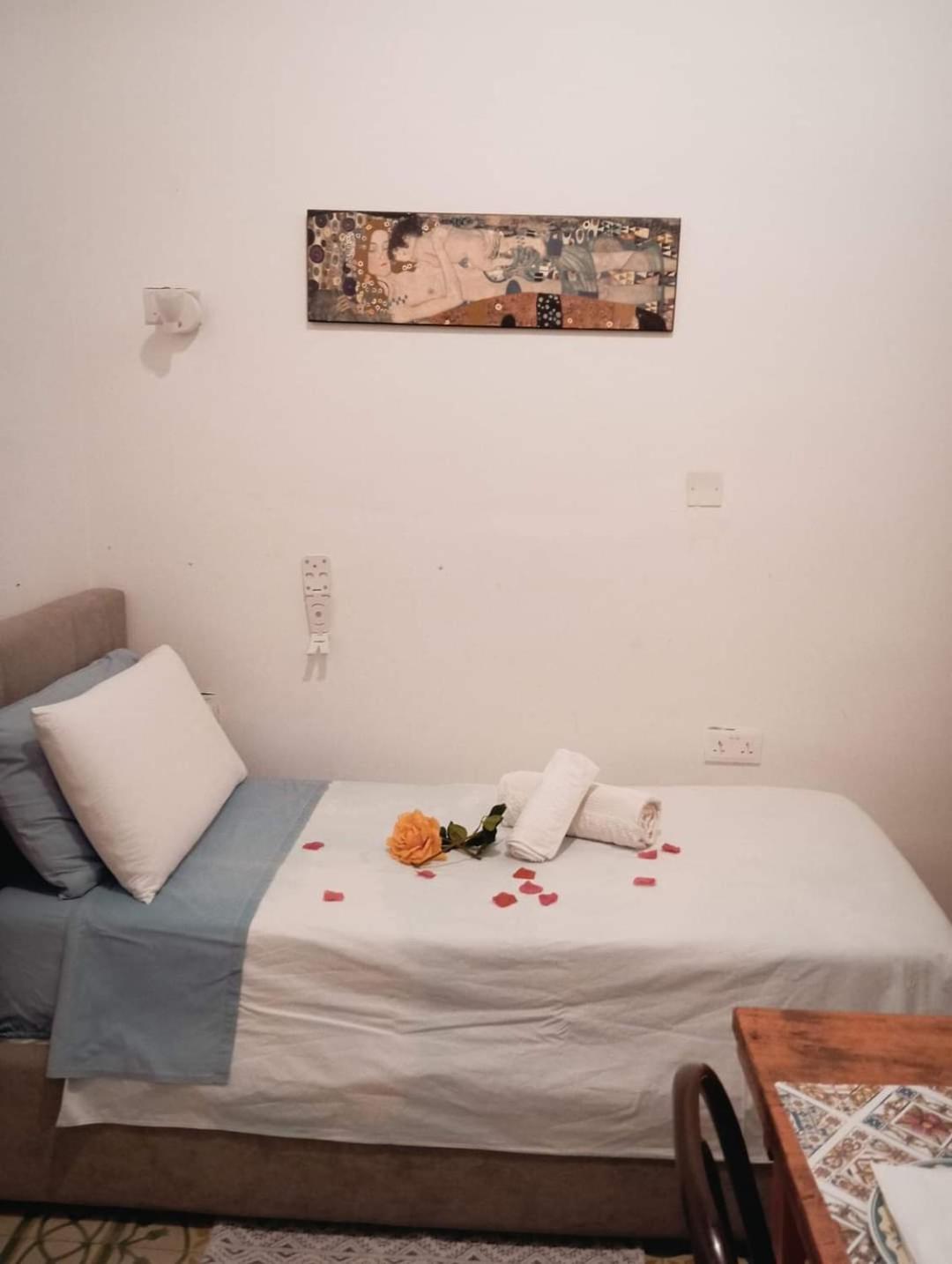 Corto Maltese Hotel Cospicua ภายนอก รูปภาพ